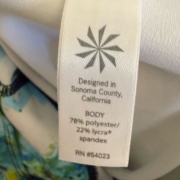 Athleta Hypersonic Sonar Tights Caspian Blue Size Small - Picture 5 of 6